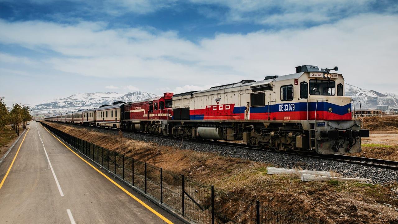 Ankara Diyarbakır treni yarın ilk seferiyle başlıyor