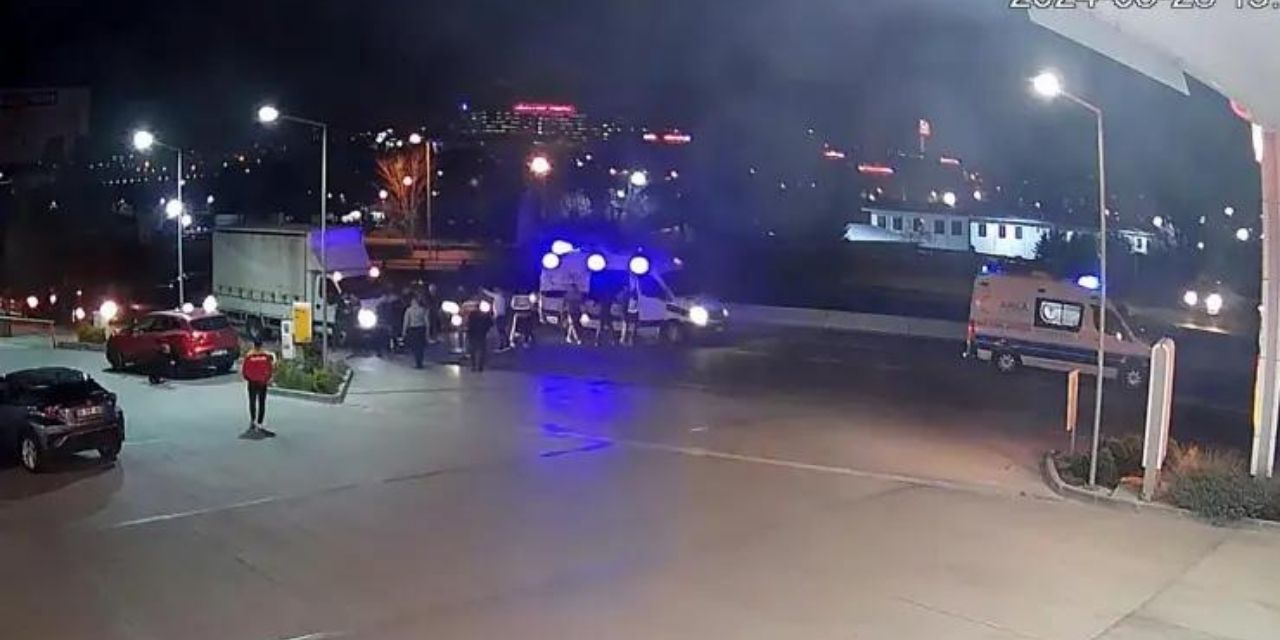 Ankara'da Ambulans Şoförü Avukatı Darbetti!