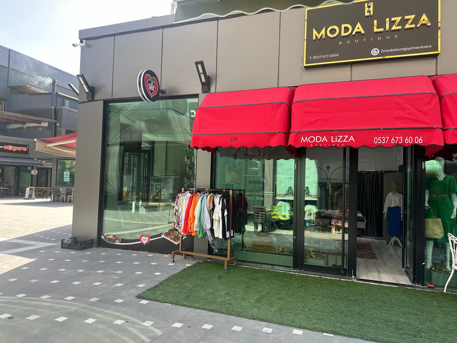 Modalizza Butik Eryaman Port AVM'de Açılışını Yaptı