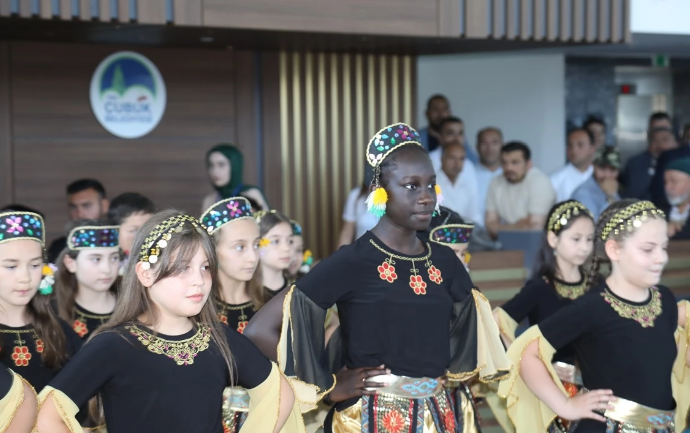 Ankara Çubuk'ta Hayat Boyu Öğrenme Haftası Sergisi Düzenlendi