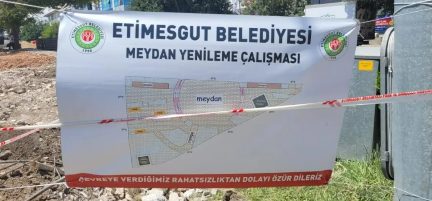 Etimesgut'ta tartışmalı karar: 16 Türk Devleti bayrağı kaldırıldı
